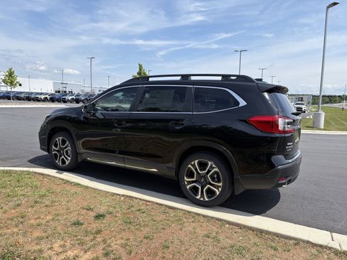 New 2026 Subaru Ascent Limited AWD/4WD image 5