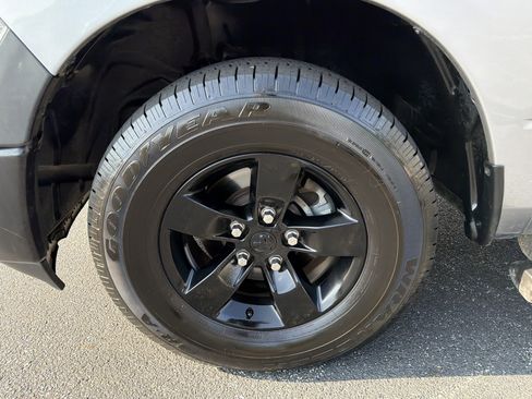 Used 2024 RAM 1500 Tradesman w/ Popular Equipment Group image 11