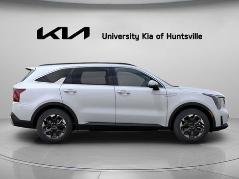 New 2026 Kia Sorento S image 9