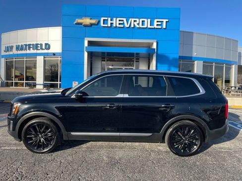 Used 2022 Kia Telluride SX w/ Towing Package image 1