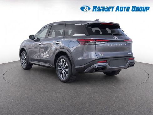 Used 2025 INFINITI QX60 Pure AWD/4WD image 3