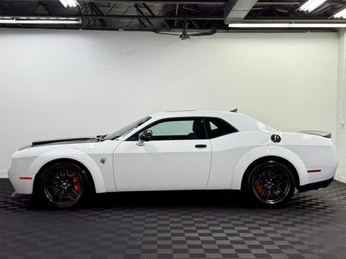 Used 2023 Dodge Challenger SRT Hellcat RWD image 3