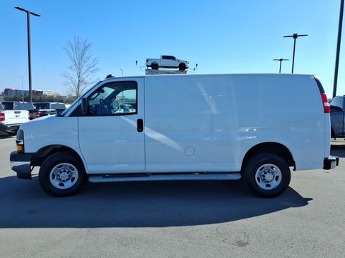 Used 2024 Chevrolet Express 2500 2500 w/ Driver Convenience Package image 6