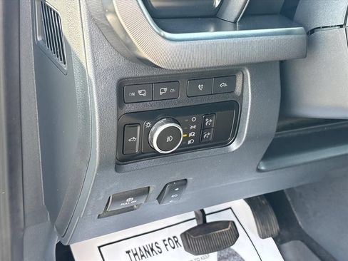 Used 2023 Ford F250 Platinum AWD/4WD image 29