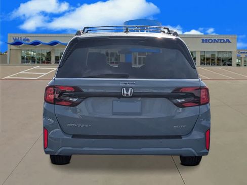 New 2026 Honda Odyssey Elite image 4