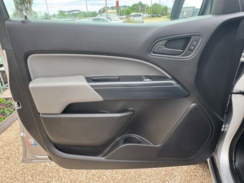 Used 2016 Chevrolet Colorado W/T w/ WT Convenience Package image 23