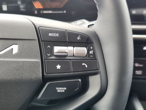 New 2026 Kia Sportage EX image 19