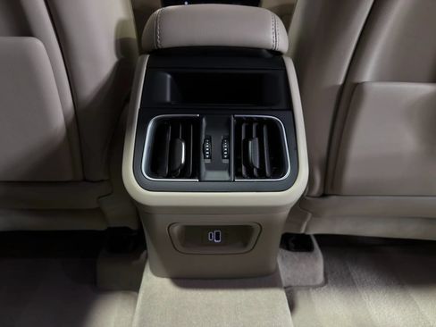 Used 2023 Maserati Grecale GT AWD/4WD image 59