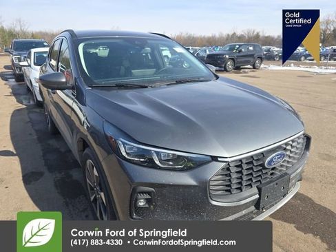 Used 2025 Ford Escape Platinum image 6