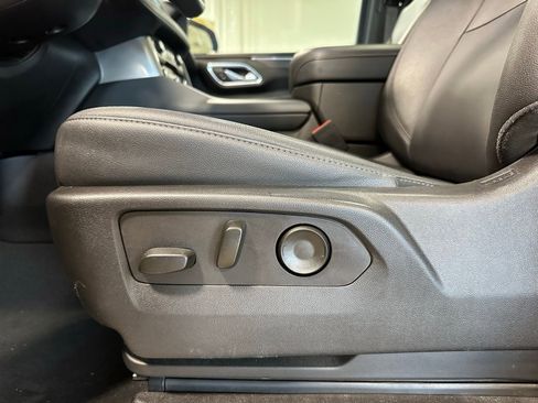 Used 2023 Chevrolet Tahoe Z71 w/ Luxury Package image 14