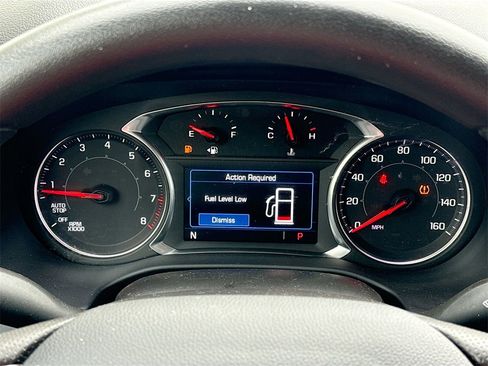 Used 2021 GMC Acadia SLE image 13