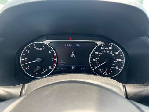 Certified 2023 Nissan Altima 2.5 SV FWD image 17