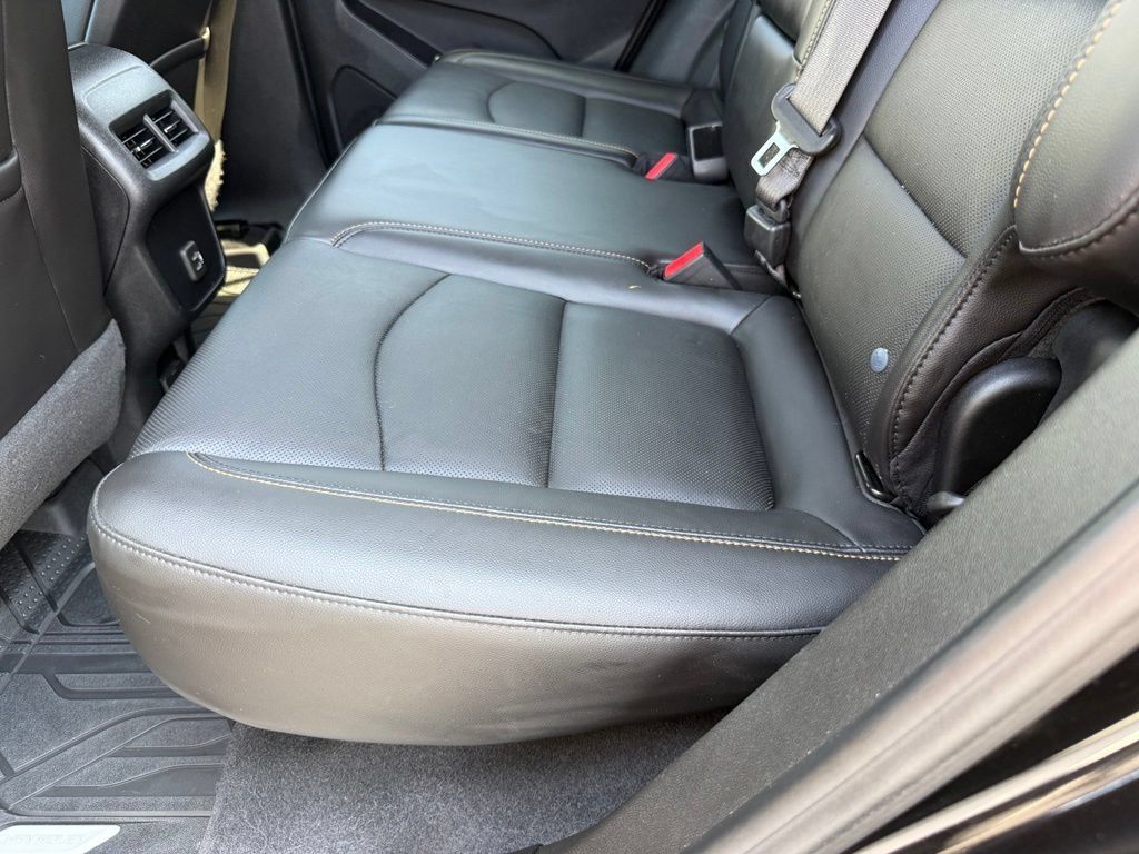 Used 2020 Chevrolet Equinox LT w/ Midnight Edition FWD image 31