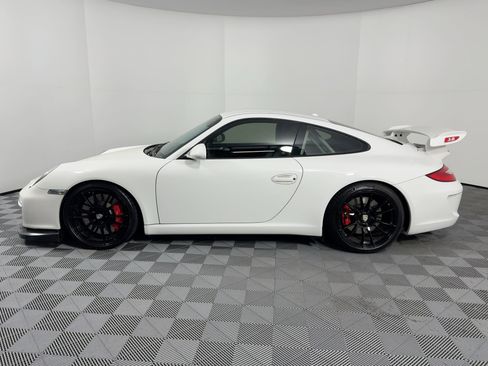 Used 2010 Porsche 911 GT3 image 2