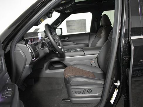 New 2026 Nissan Armada Platinum image 13