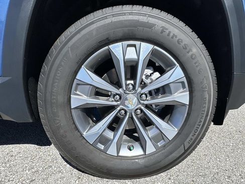 Used 2026 Chevrolet Equinox LT image 4