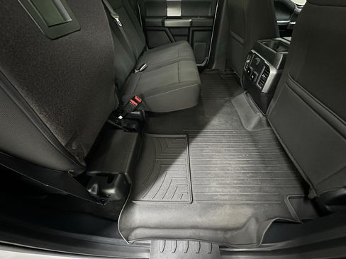 Used 2017 Ford F150 XLT w/ Equipment Group 302A Luxury AWD/4WD image 17