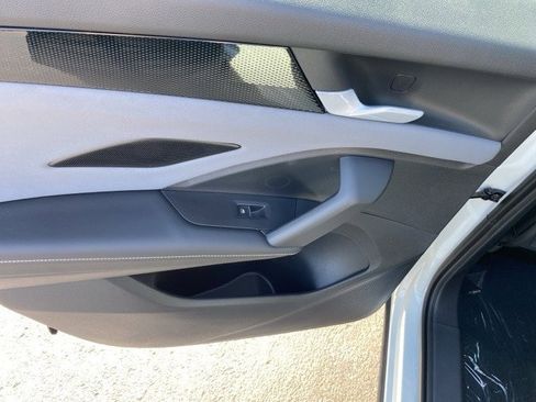 New 2025 Volkswagen Tiguan SE R-Line image 55