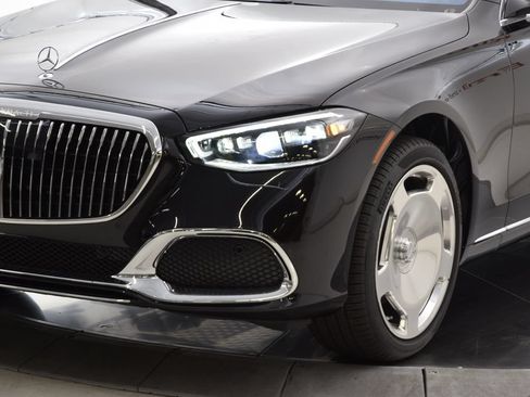 New 2026 Mercedes-Benz Maybach S 580 4MATIC image 10