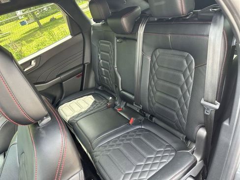 Used 2024 Ford Escape ST-Line Elite w/ Premium Technology Package AWD/4WD image 26