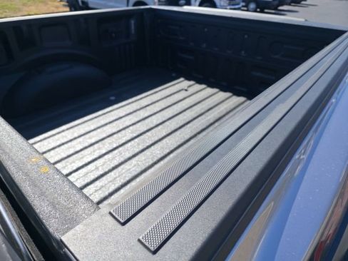 Used 2022 Ford F150 Raptor w/ Equipment Group 801A High image 12