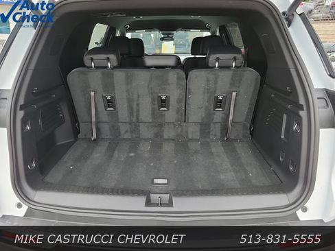 Used 2026 Chevrolet Traverse LT AWD/4WD image 25