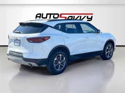 Used 2024 Chevrolet Blazer LT image 7