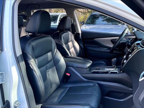 Used 2023 Nissan Murano SL w/ Cargo Package image 9