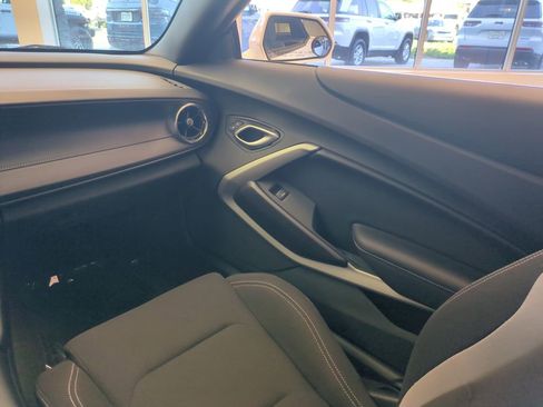 Used 2022 Chevrolet Camaro LT RWD image 19