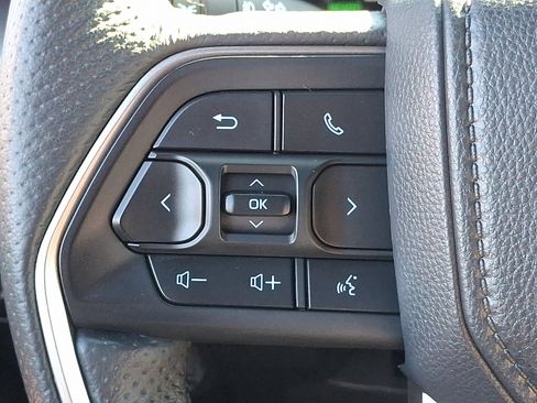 Used 2025 Toyota Tacoma TRD Off-Road image 20