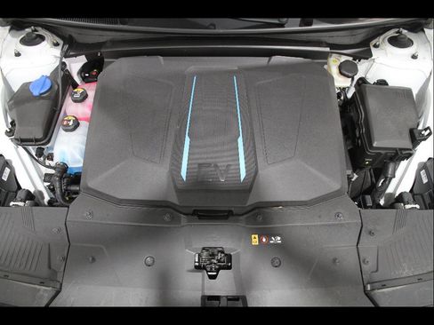 Certified 2024 Hyundai Ioniq 5 Limited AWD/4WD image 23