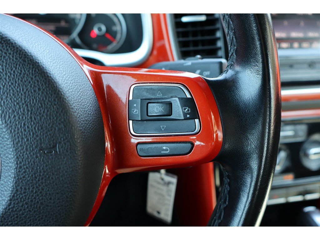 Used 2019 Volkswagen Beetle 2.0T FWD image 27