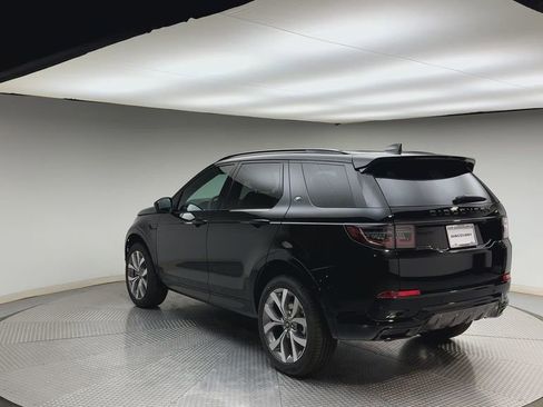 New 2026 Land Rover Discovery Sport Landmark image 4