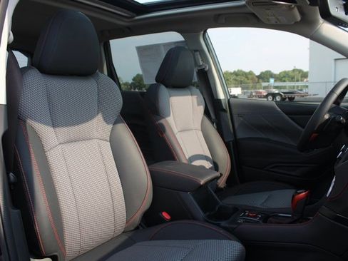 Used 2024 Subaru Forester Sport image 23