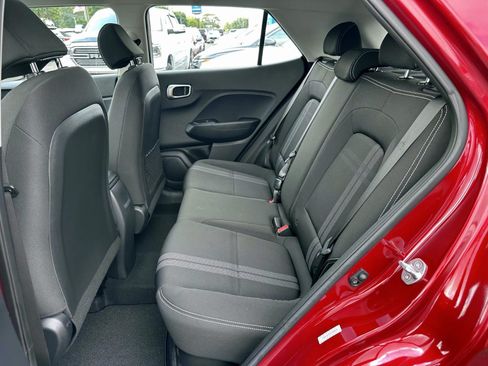 Used 2023 Hyundai Venue SEL w/ Cargo Package FWD image 13
