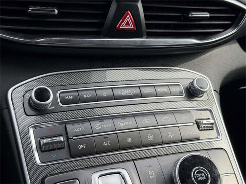 Used 2023 Hyundai Santa Fe SEL image 5