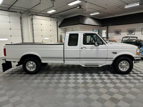 Used 1996 Ford F250 2WD SuperCab image 7