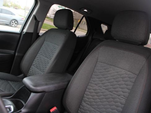 Used 2019 Chevrolet Equinox LT image 21