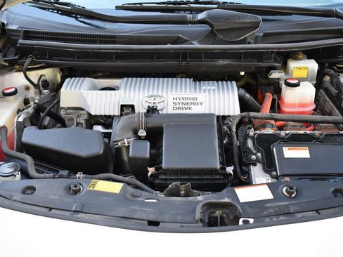 Used 2015 Toyota Prius One FWD image 23