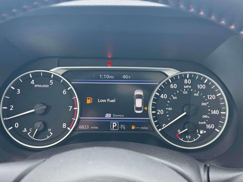 Certified 2025 Nissan Sentra SR w/ SR Premium Package image 26