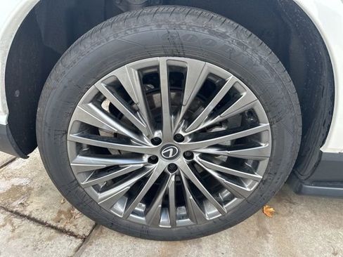 Used 2024 Lexus RX 350 image 9