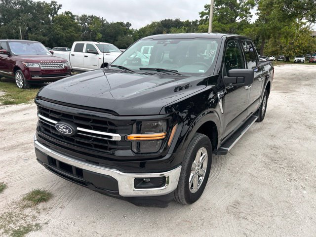 Used 2025 Ford F150 XLT w/ Equipment Group 301A Standard RWD image 2