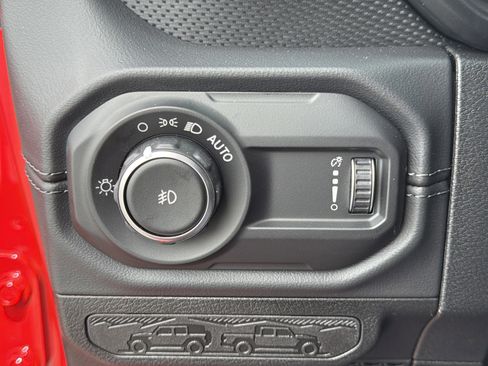 New 2026 Jeep Wrangler Unlimited Rubicon AWD/4WD image 37