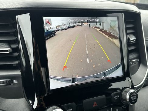 Used 2024 RAM 1500 Laramie image 23
