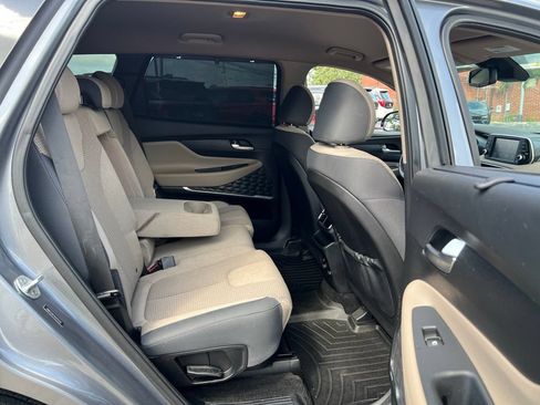 Used 2019 Hyundai Santa Fe SEL FWD image 20
