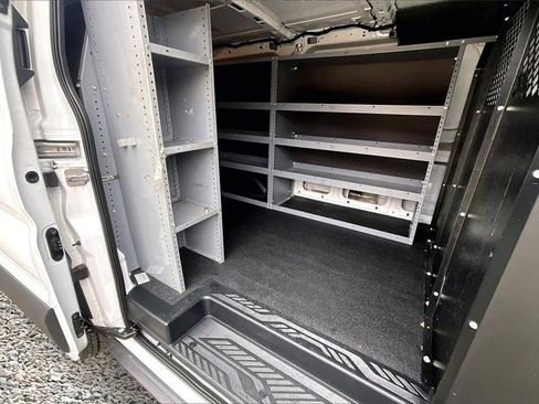 Used 2016 Ford Transit 250 130 Low Roof image 24