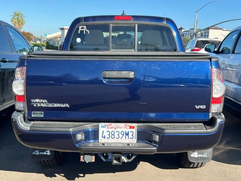 Used 2012 Toyota Tacoma 4x4 Double Cab w/ TRD Sport Pkg image 5