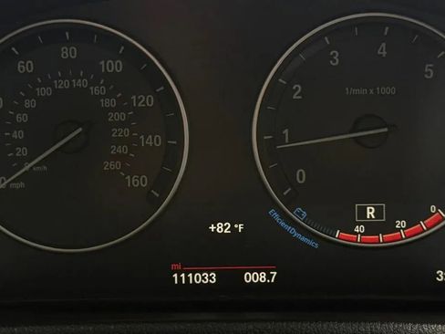 Used 2017 BMW X3 sDrive28i RWD image 9