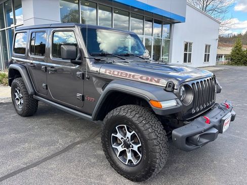 Used 2022 Jeep Wrangler Unlimited Rubicon w/ Steel Bumper Group AWD/4WD image 7