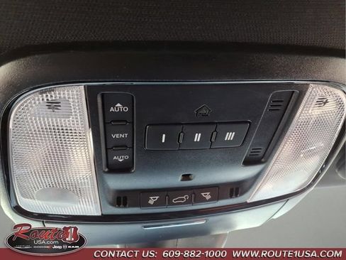Used 2023 Dodge Durango GT AWD/4WD image 37